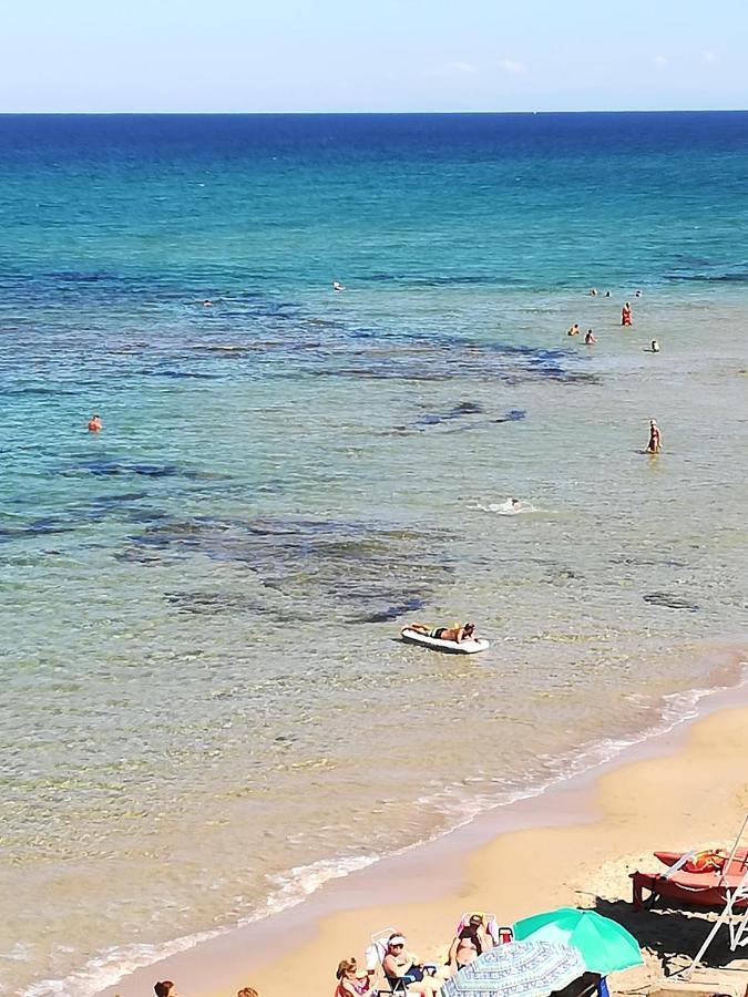 Lu Bagnu Castelsardo Il Corallo Esterno foto