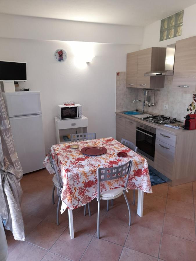 Lu Bagnu Castelsardo Il Corallo Esterno foto