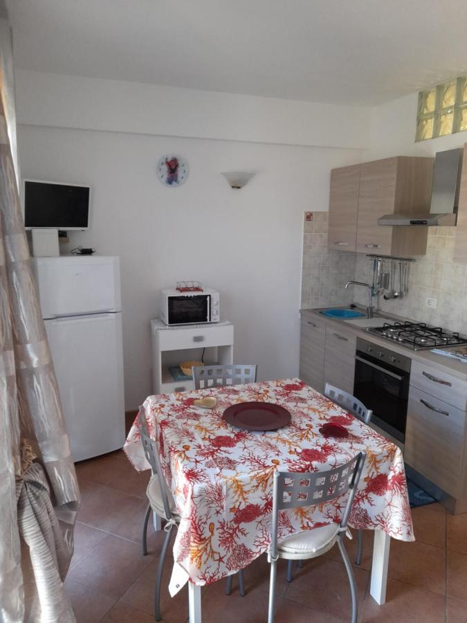 Lu Bagnu Castelsardo Il Corallo Esterno foto